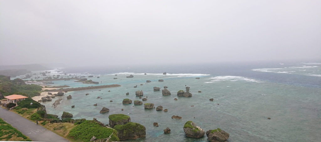平安名埼灯台からの景色