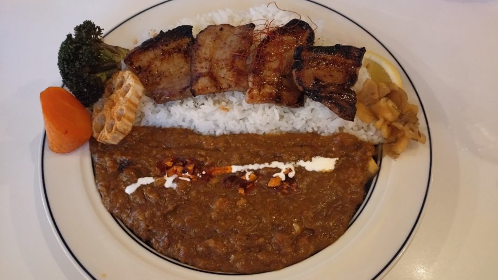 カレーの子くろしお-ポークカレー