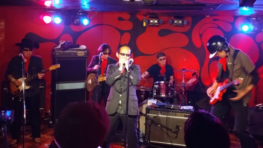 バーレスクエンジン