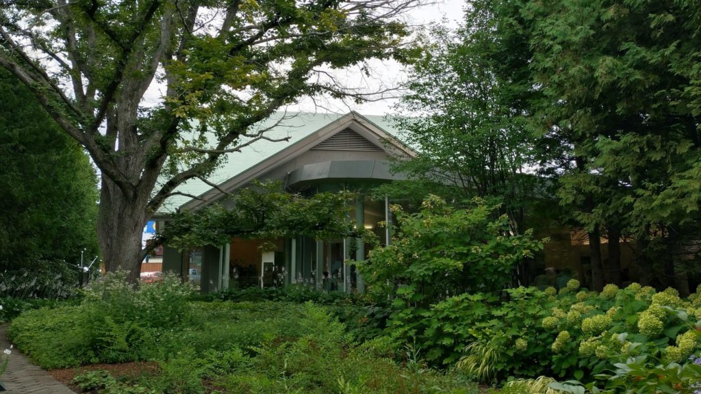 六花亭ガーデン