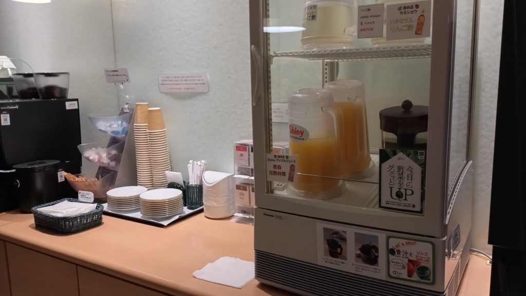 青森空港-エアポートラウンジ-飲み物