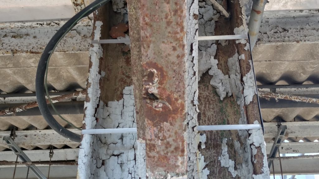 高尾駅-銃弾痕-33