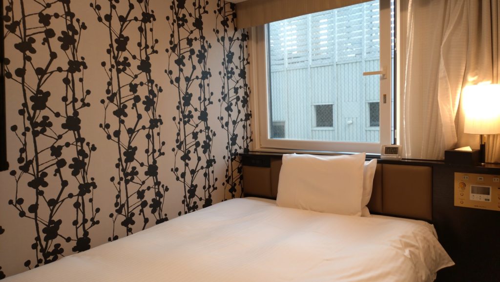 アパホテル-博多駅前2丁目-1011