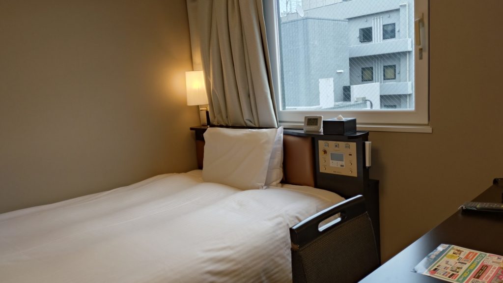 アパホテル-博多駅前2丁目-1201